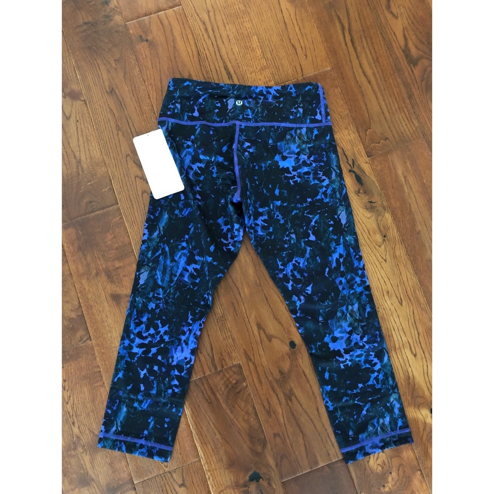 Lululemon Wunder Under Crop II